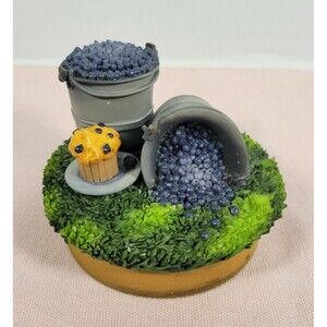 Our America Candle Topper "Blueberry Topper" Original 1999